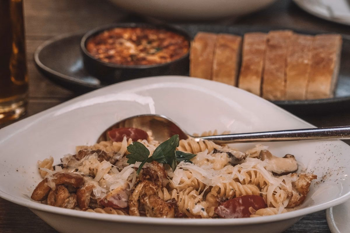 ¿Dónde cenar barato en Times Square?