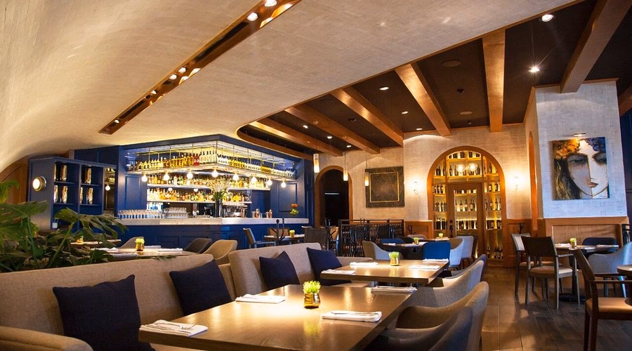 ¿Qué restaurantes hay en el Parque Arboleda?