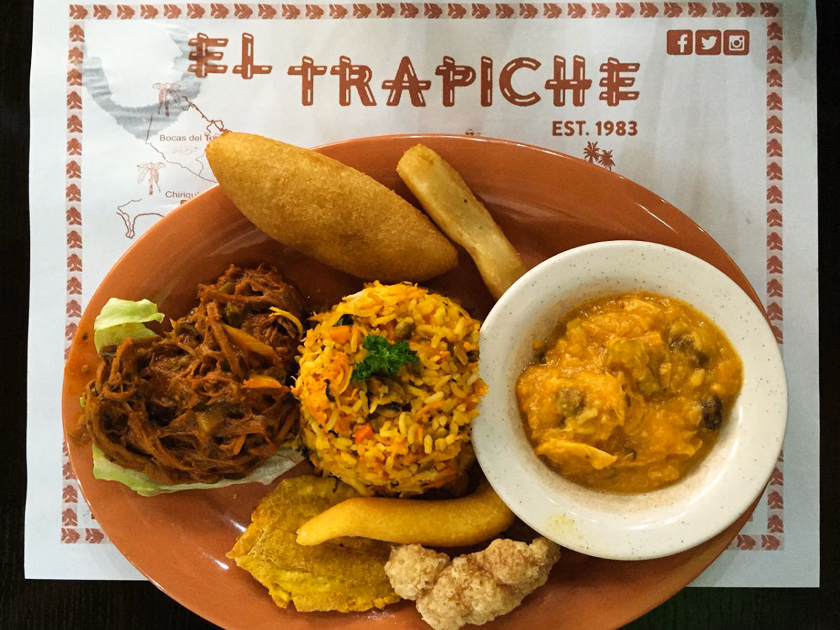 ¿Cuáles son algunos platos típicos de la ciudad de Panamá?