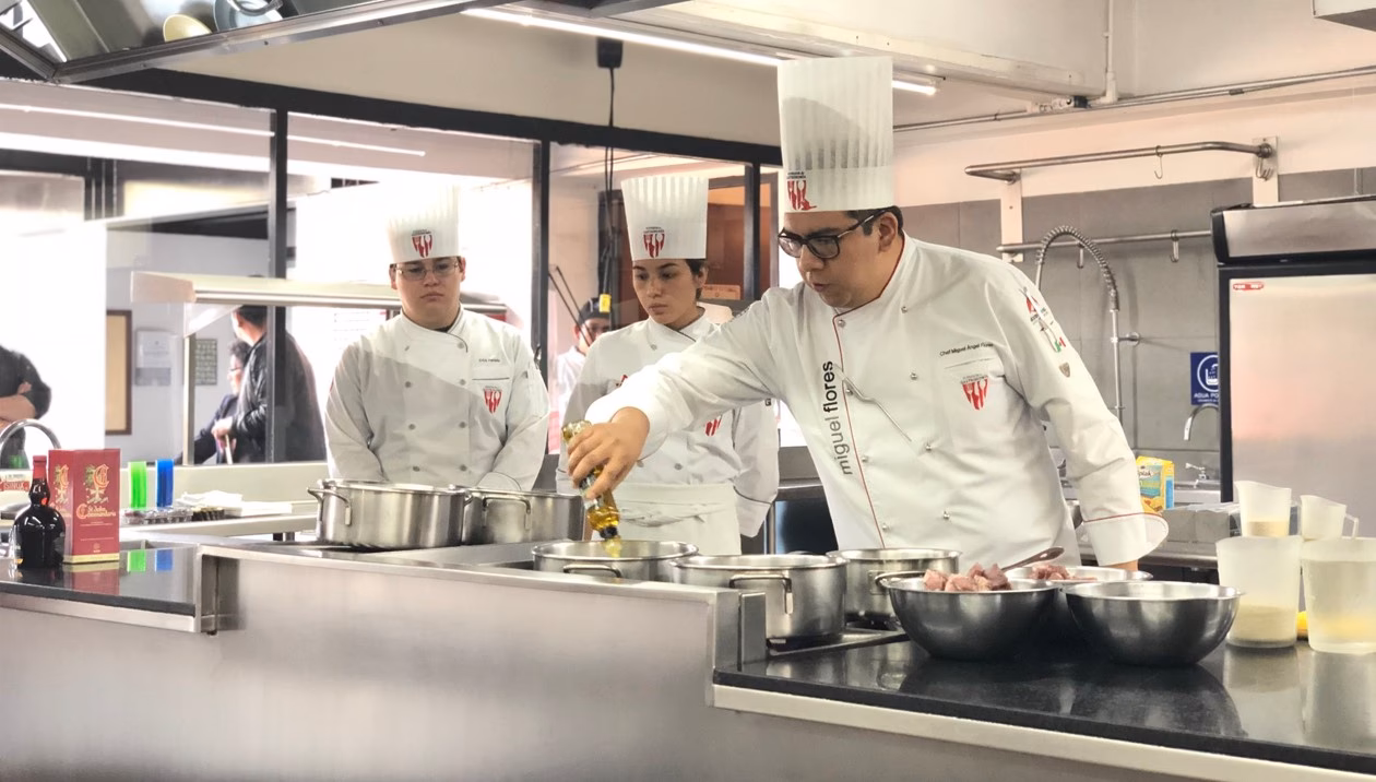 ¿Cuál es la mejor escuela de gastronomía en México?