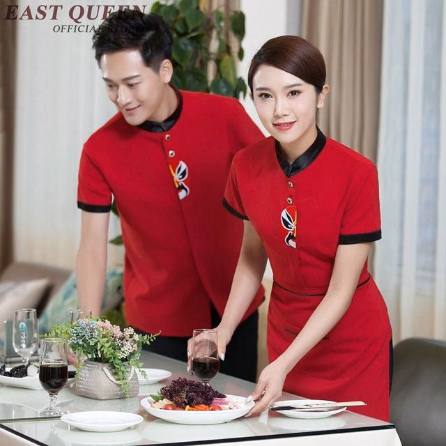 ¿Qué debe llevar un mesero?